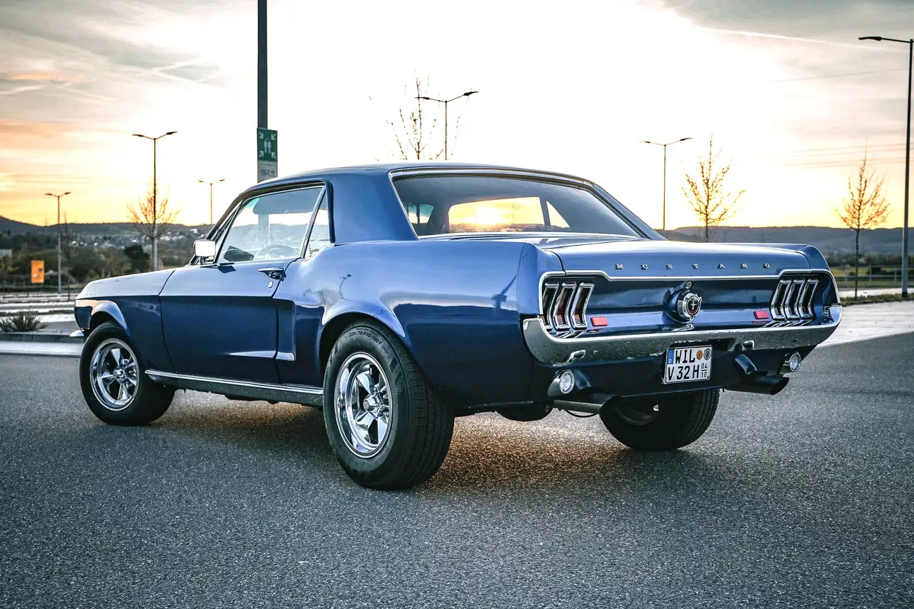 Ford Mustang V8-302 Servo-Scheibenbremsen, foto 6