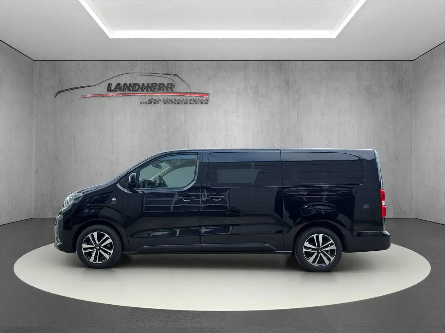 Citroen Spacetourer BlueHDI 180 XL Plus //Navi/Kamera/Sitzheizung Schwarz - 2