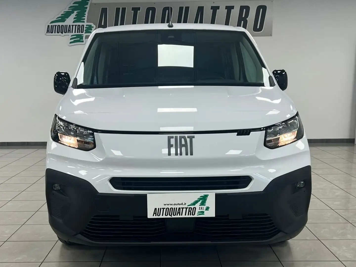 Fiat Doblo 1.5 BlueHdi 100CV PL-DC Bianco - 1