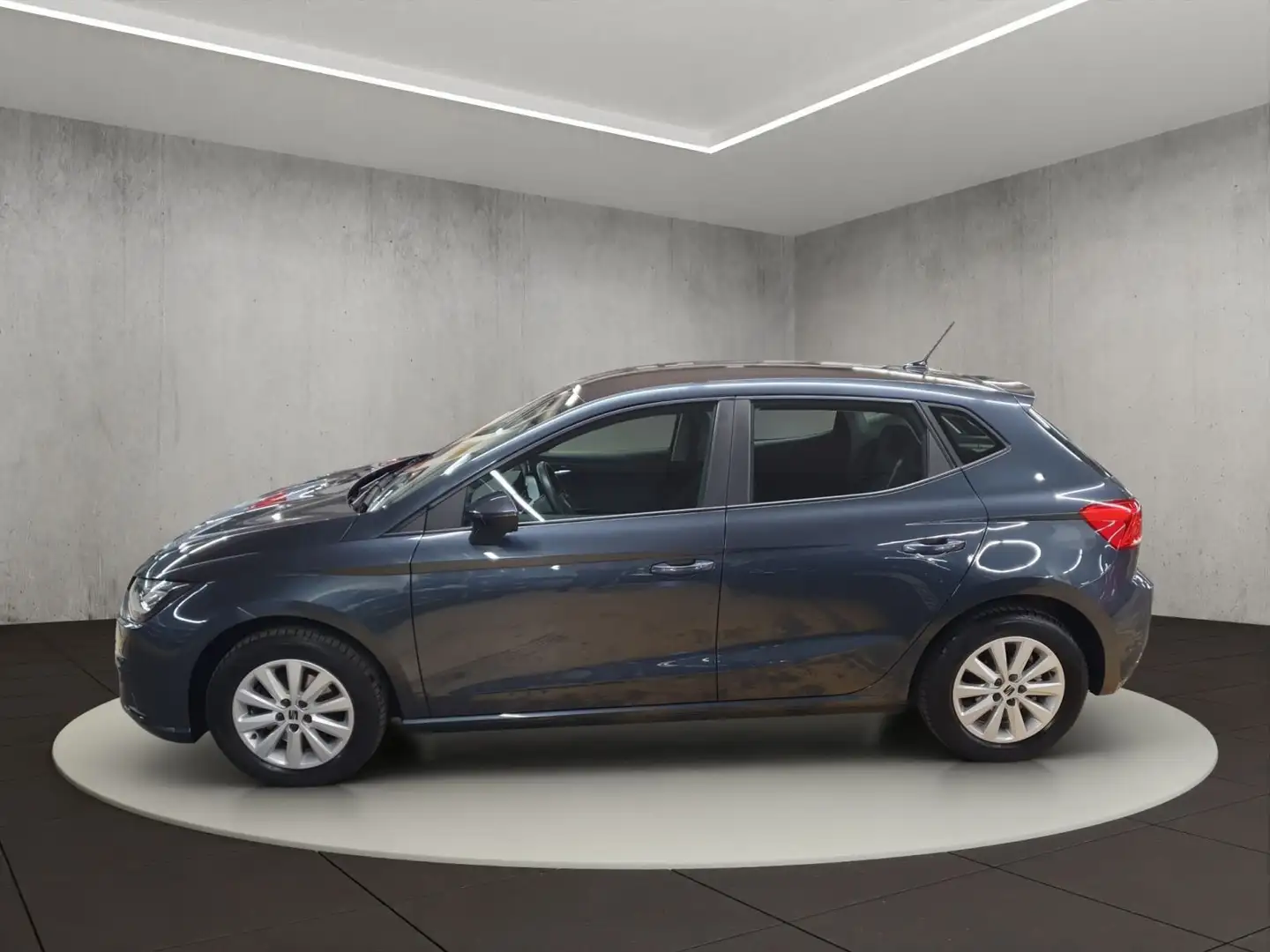 SEAT Ibiza Style Gris - 2