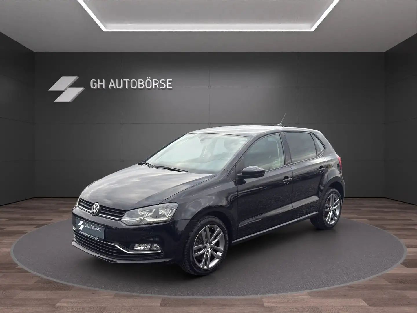 Volkswagen Polo V Highline BMT DSGILEDINAVIISZHZIPDC V+H Schwarz - 1