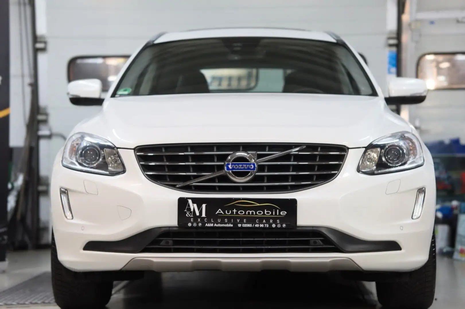 Volvo XC60 2.4l *SUMMUM*AWD*PANO*LEDER*RKAMERA* Blanc - 2