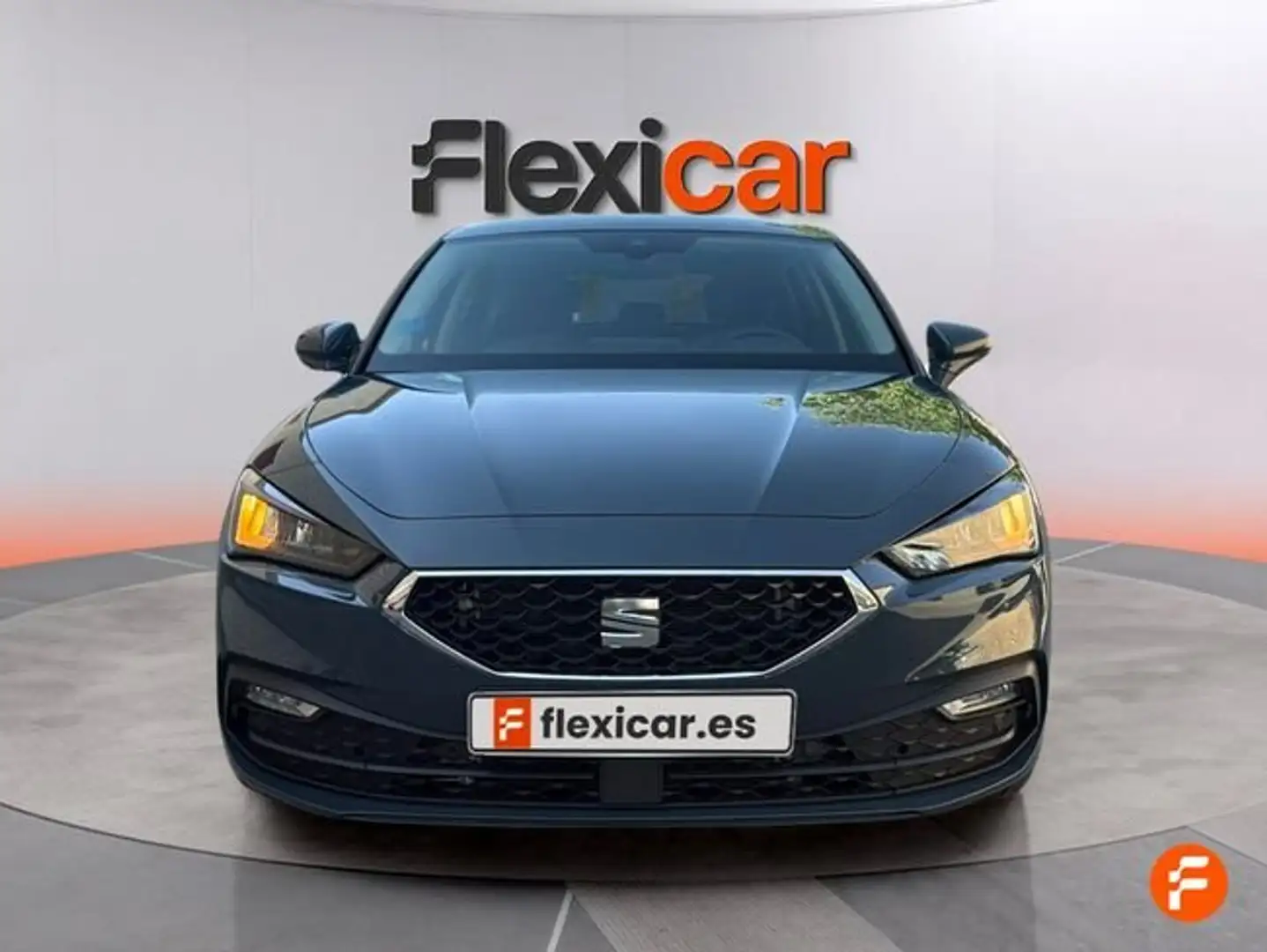 SEAT Leon 1.5 eTSI 85kW DSG Style 25 Aniversario Gris - 2