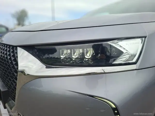 DS Automobiles DS 7 Crossback view 4