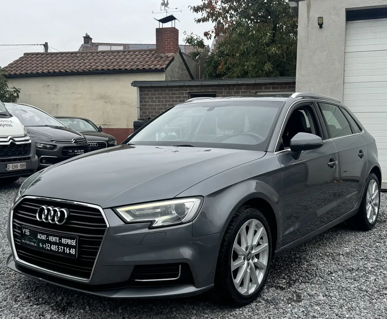 Audi A3 A3 Sportback 1.6 TDi Sport Gris - 1