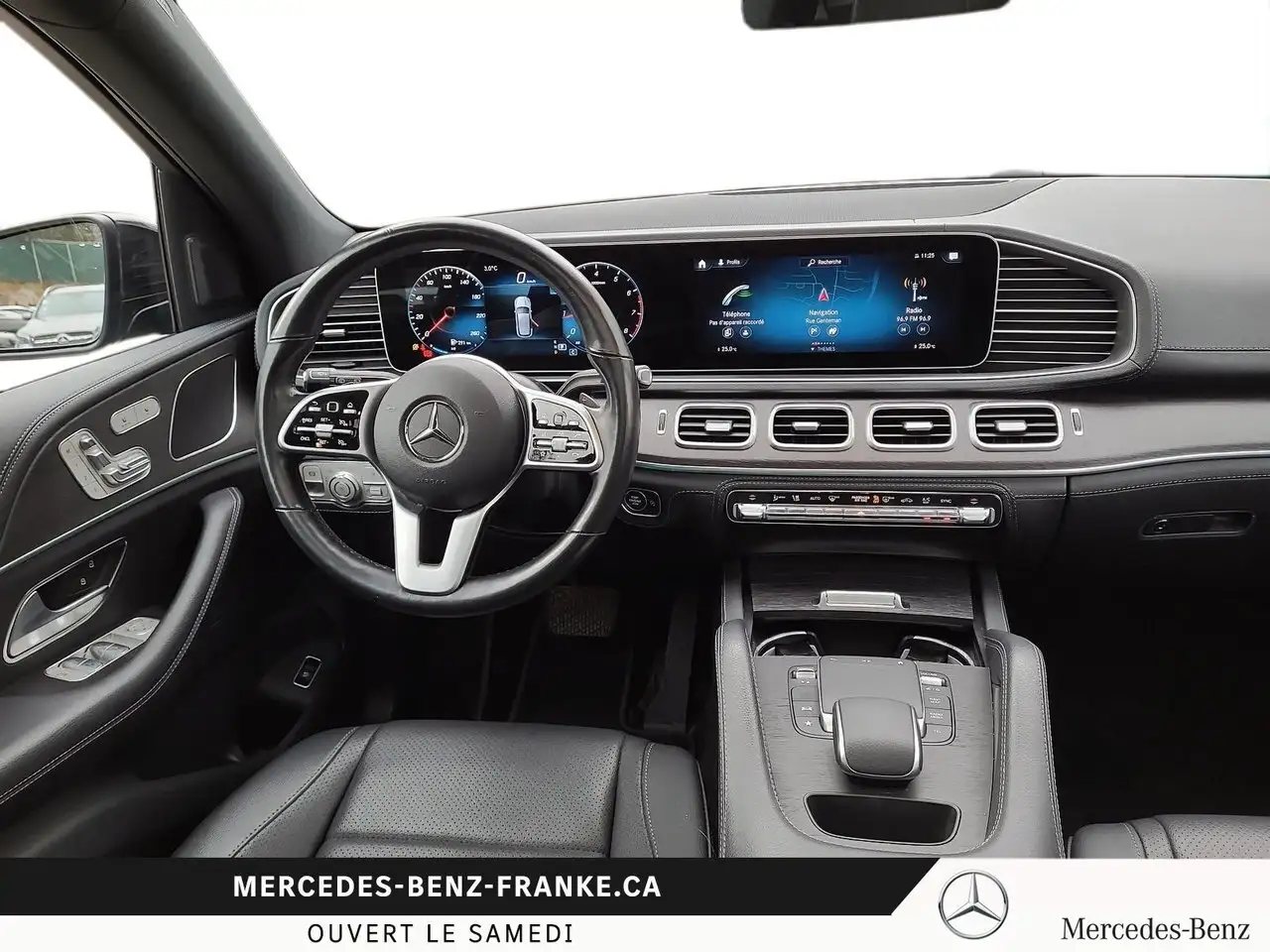 Mercedes-Benz GLE снимка Mercedes-Benz GLE