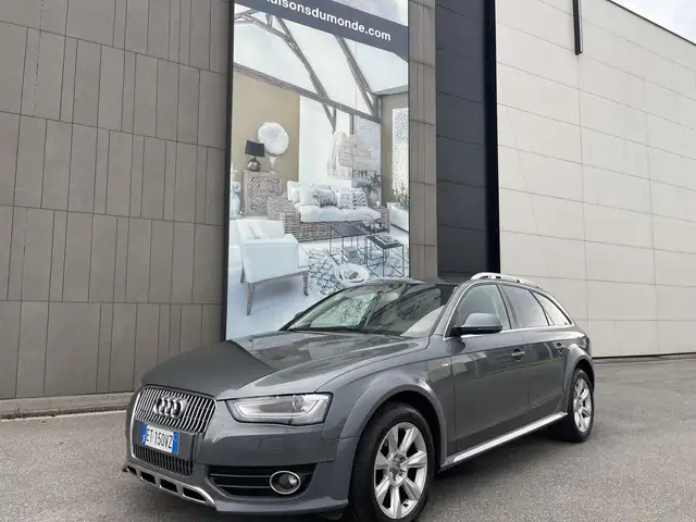 Audi A4 allroad quattro 3.0 V6 tdi Advanced s-tronic
