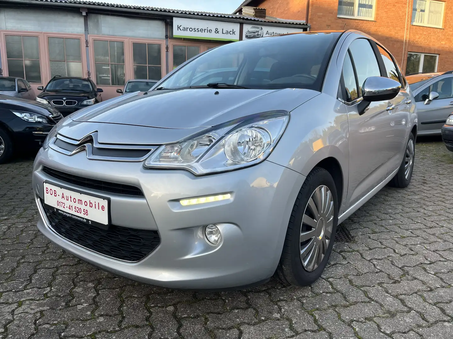 Citroen C3 Selection 1-Hand Klima PDC Euro-5 Gris - 1