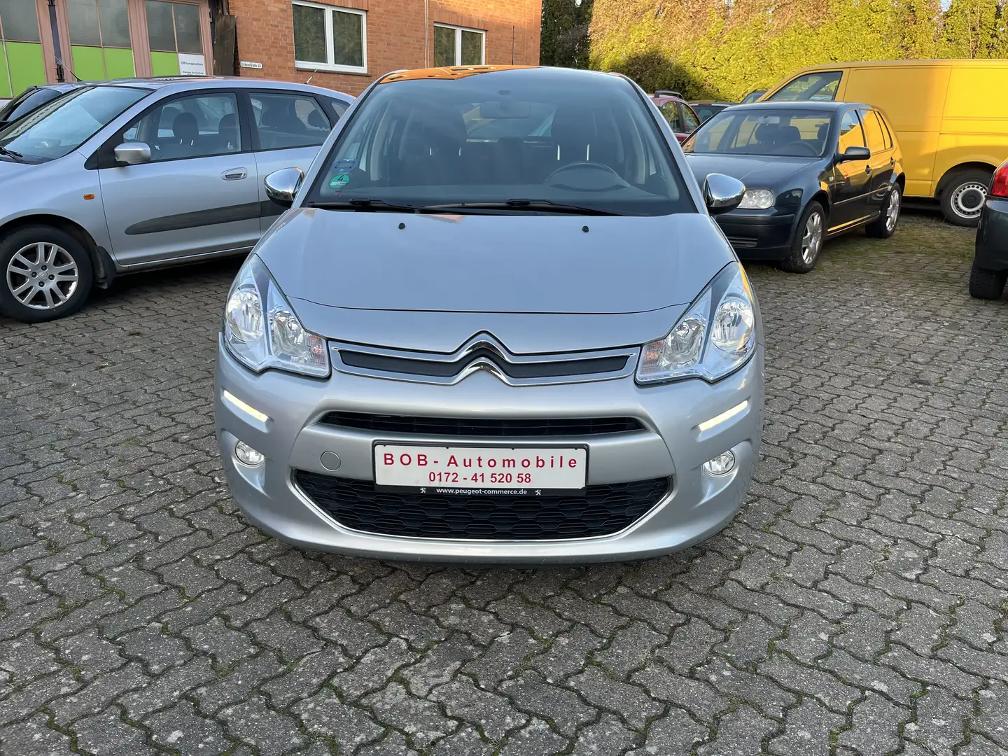 Citroen C3 Selection 1-Hand Klima PDC Euro-5 Gris - 2