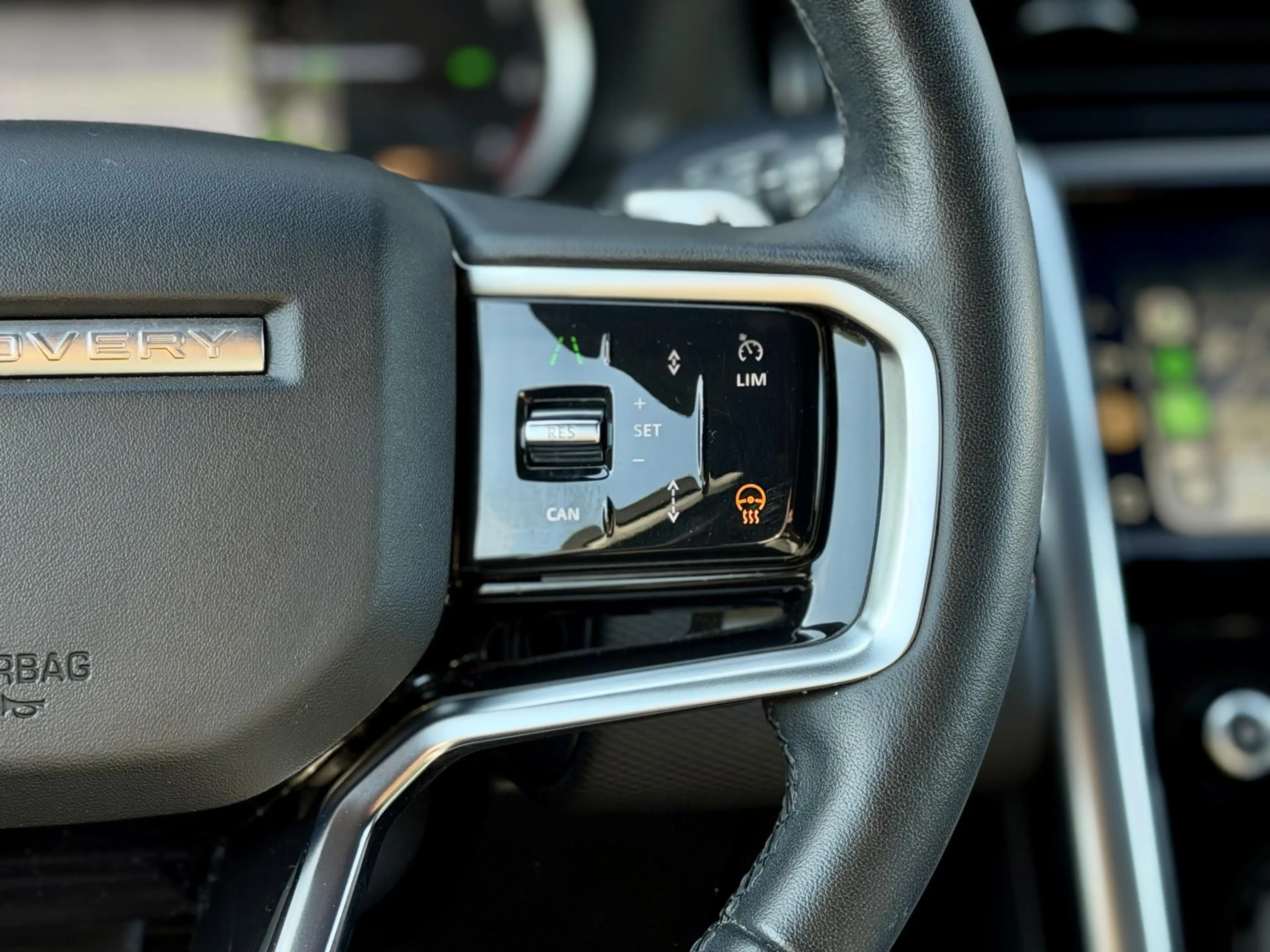Land Rover Discovery Sport P300e 1.5 R-Dynamic SE |Pano|ACC|Leer|Meridian|Mem — photo 17