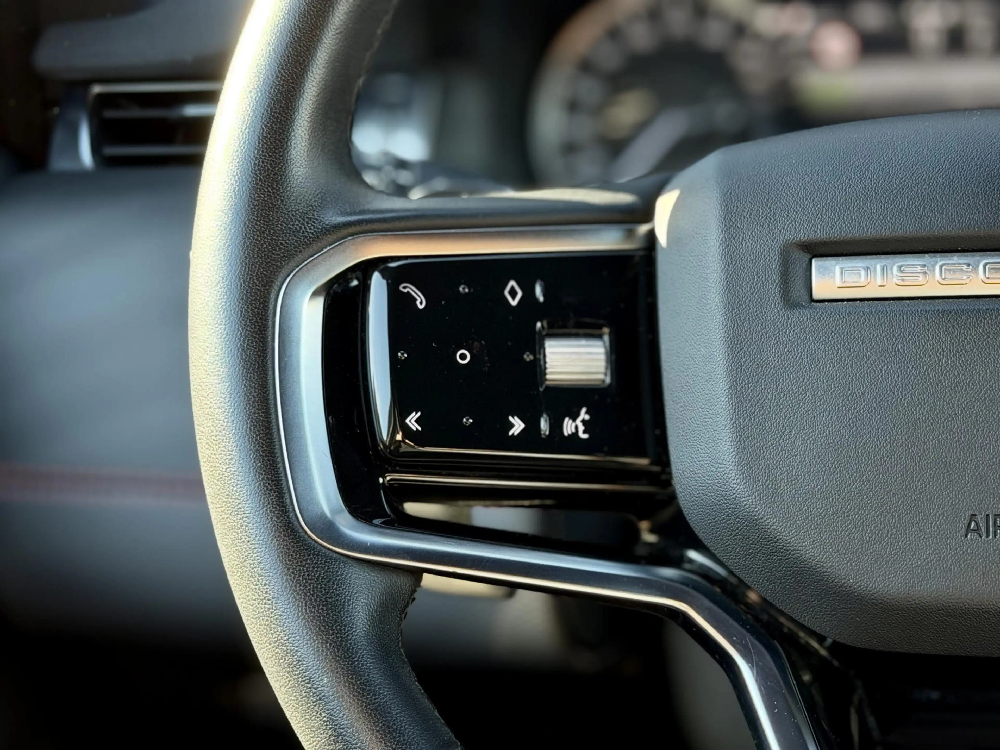 Land Rover Discovery Sport P300e 1.5 R-Dynamic SE |Pano|ACC|Leer|Meridian|Mem — photo 16