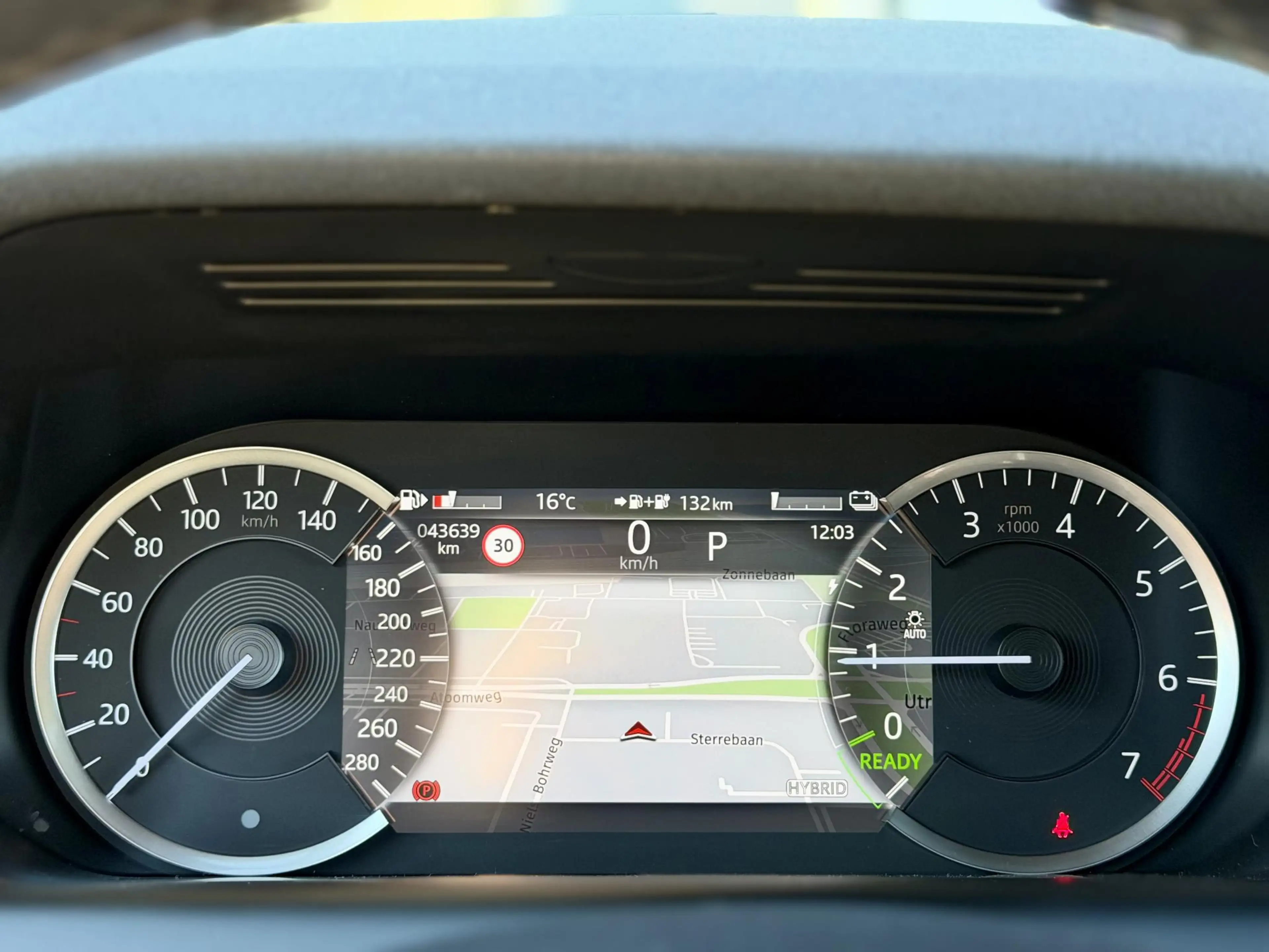 Land Rover Discovery Sport P300e 1.5 R-Dynamic SE |Pano|ACC|Leer|Meridian|Mem — photo 18