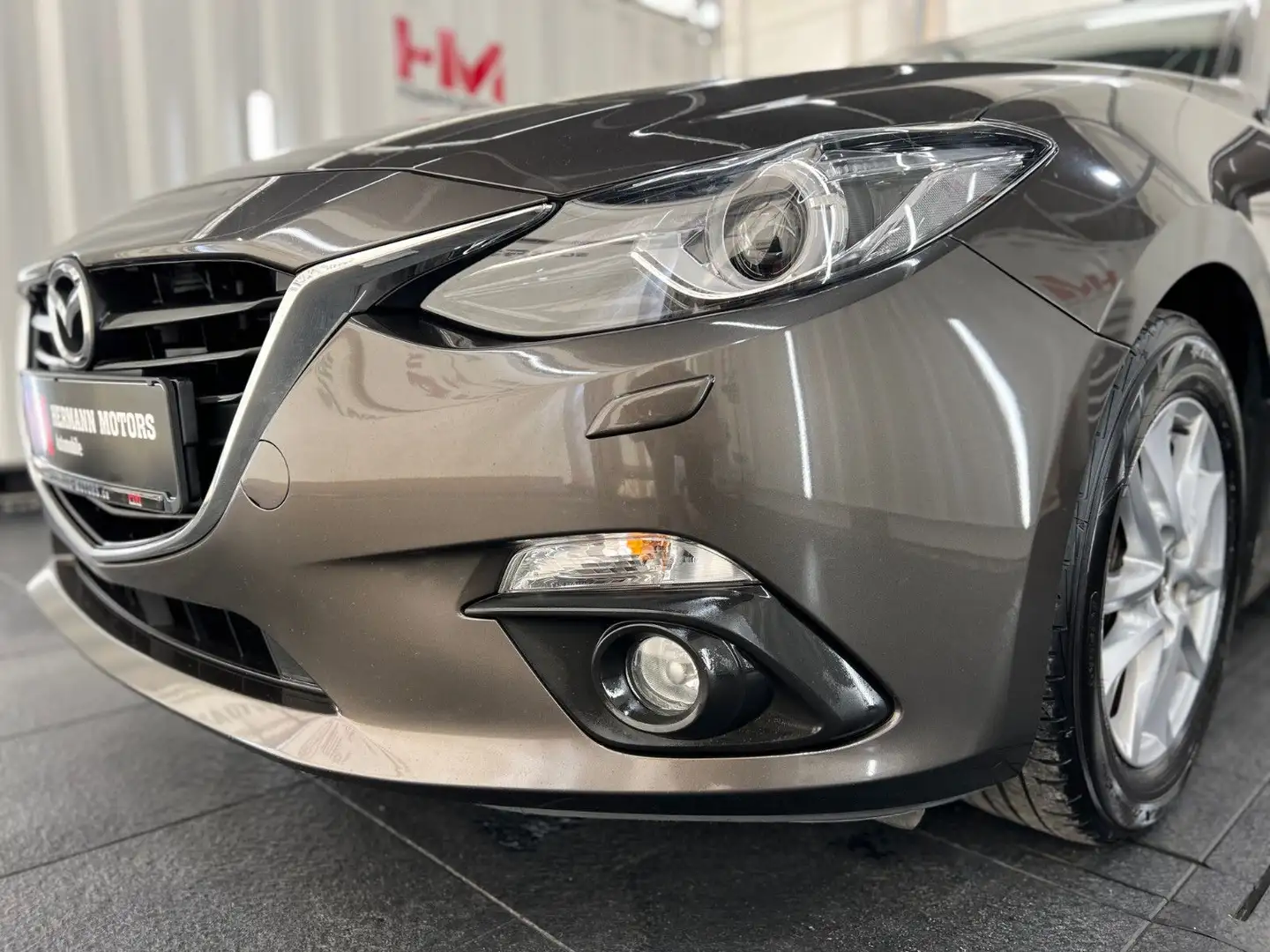Mazda 3 Lim. 2.0 Center-Line/BiXe/SHZ/Tempo/Bluet/Navi Grau - 2