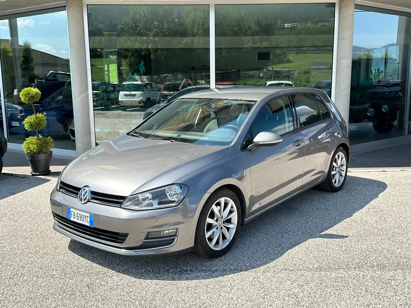Volkswagen Golf 7 1.6 tdi Highline 110cv "MANUALE" Grigio - 1
