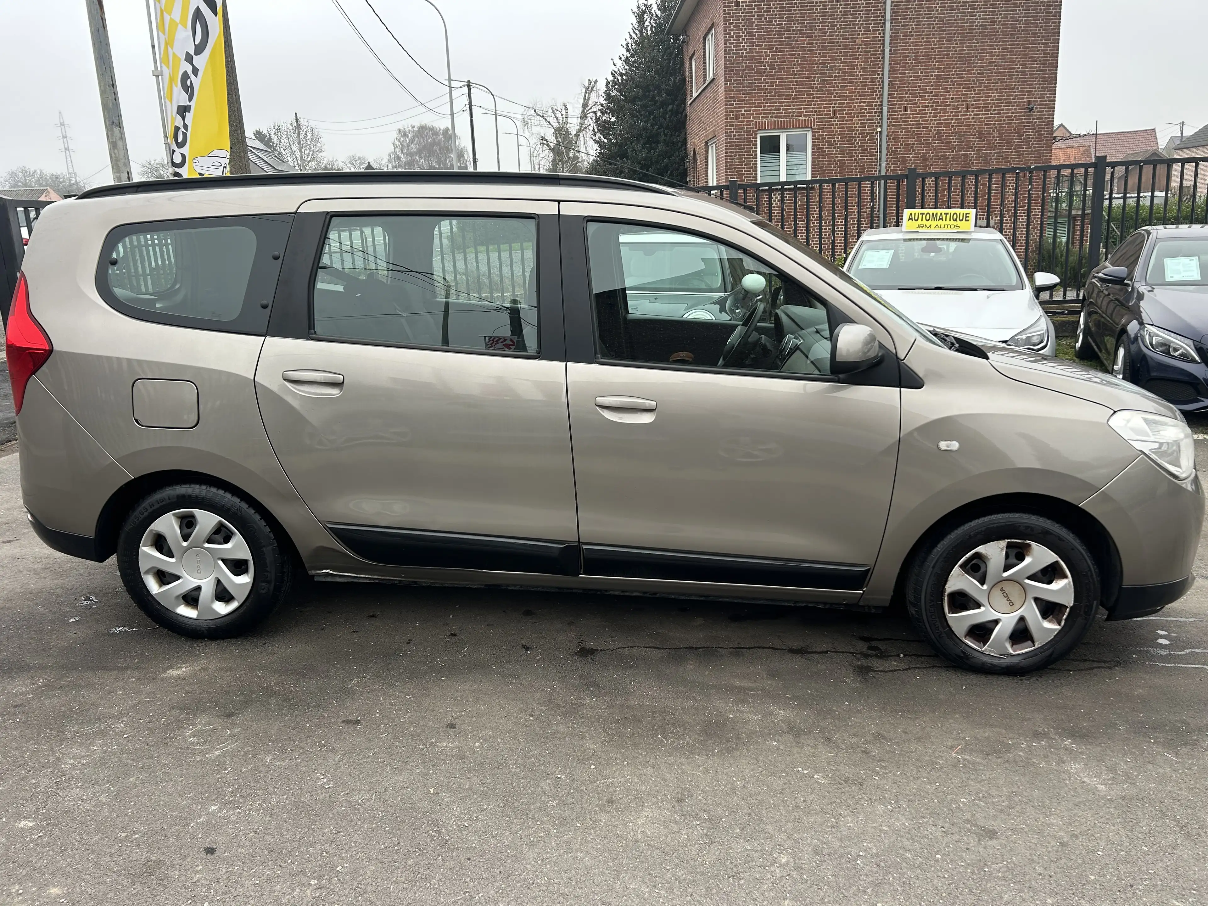 Dacia Lodgy 1.5dCi 1er proprio 7 PLACES***CLIM/GPS/CAPTEURS*** — photo 4