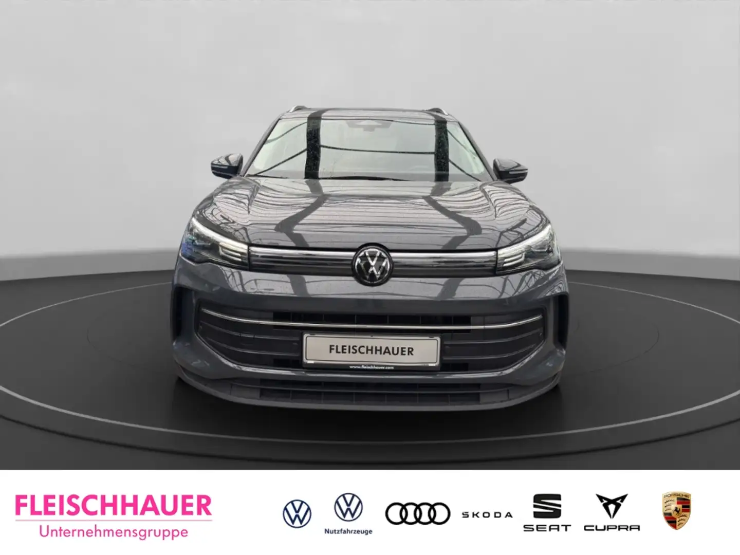 Volkswagen Tiguan 2.0 TDI DSG Life Navi Digitales Cockpit LED ACC Ap Grau - 2