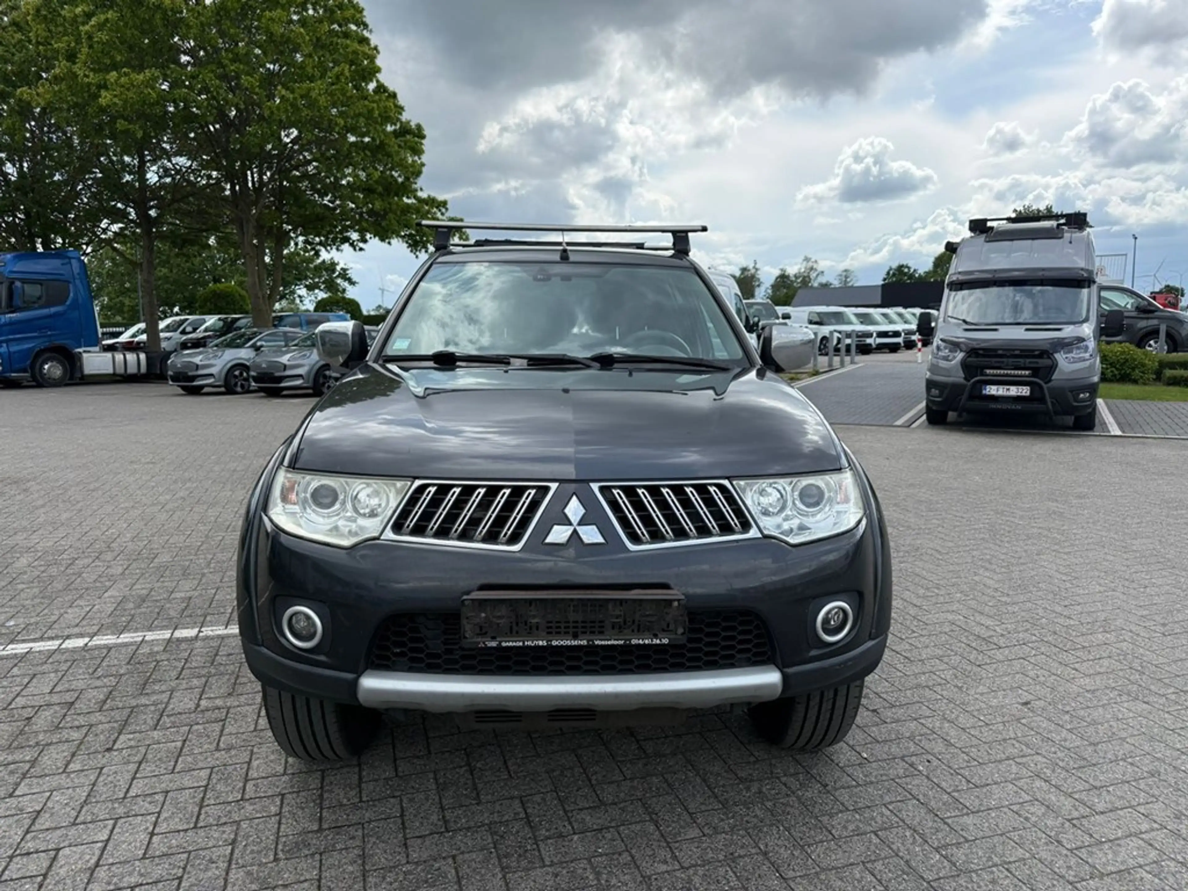 Mitsubishi L200 Enkel voor professionele verkoop. — photo 2