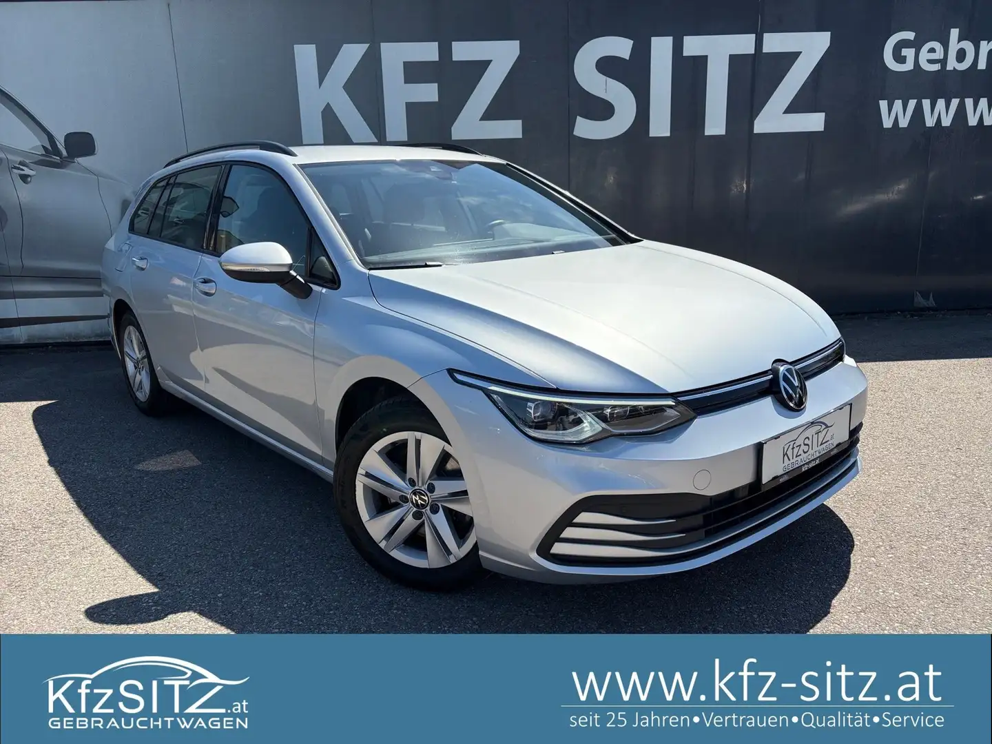 Volkswagen Golf Variant 2,0 TDI Life | ACC*LED Silber - 1