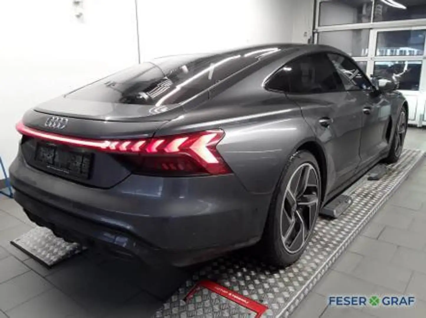 Audi e-tron GT qu Dynamikp+,HUD,Matrix,Sitzbel,Kameras,B&O Grau - 2