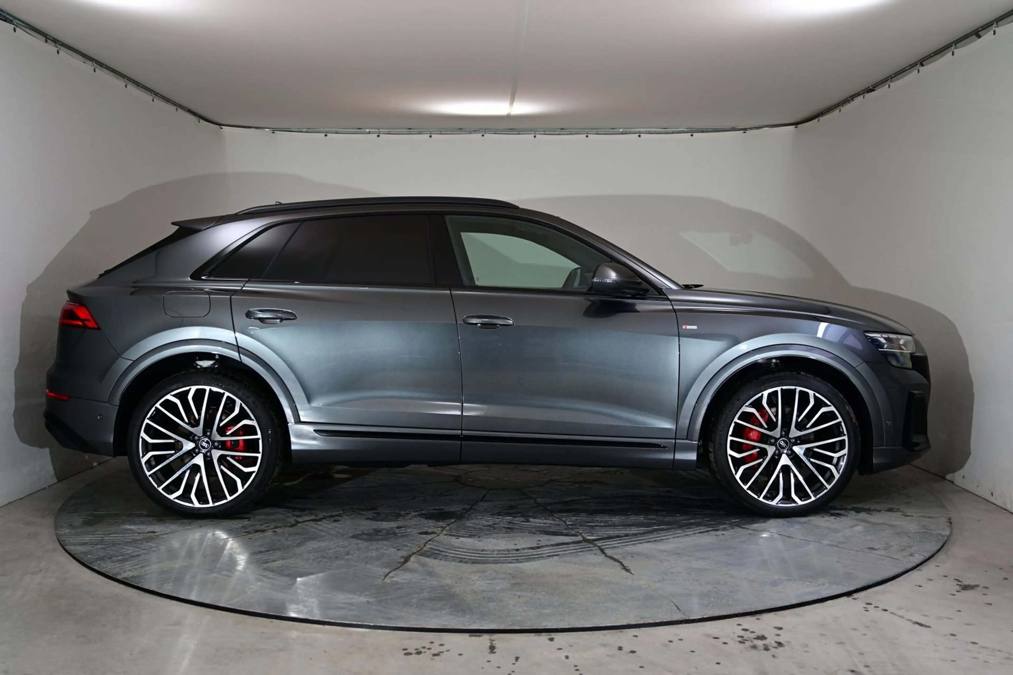 Audi Q8 S line HuD|Stand-Hzg|AHK|RFK|PANO|Matrix|L... — photo 6