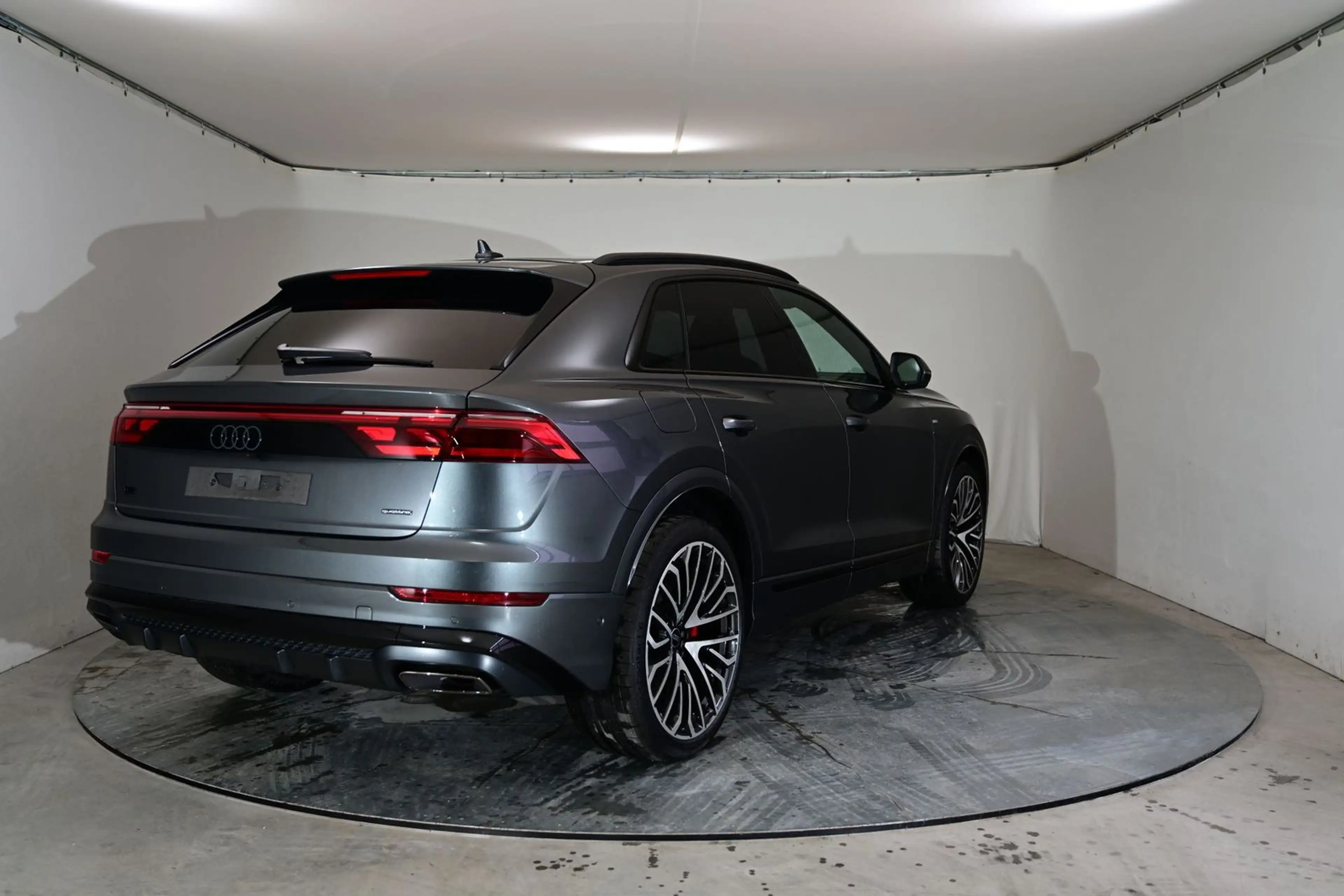 Audi Q8 S line HuD|Stand-Hzg|AHK|RFK|PANO|Matrix|L... — photo 5