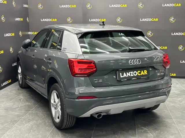 Audi Q2 view 6
