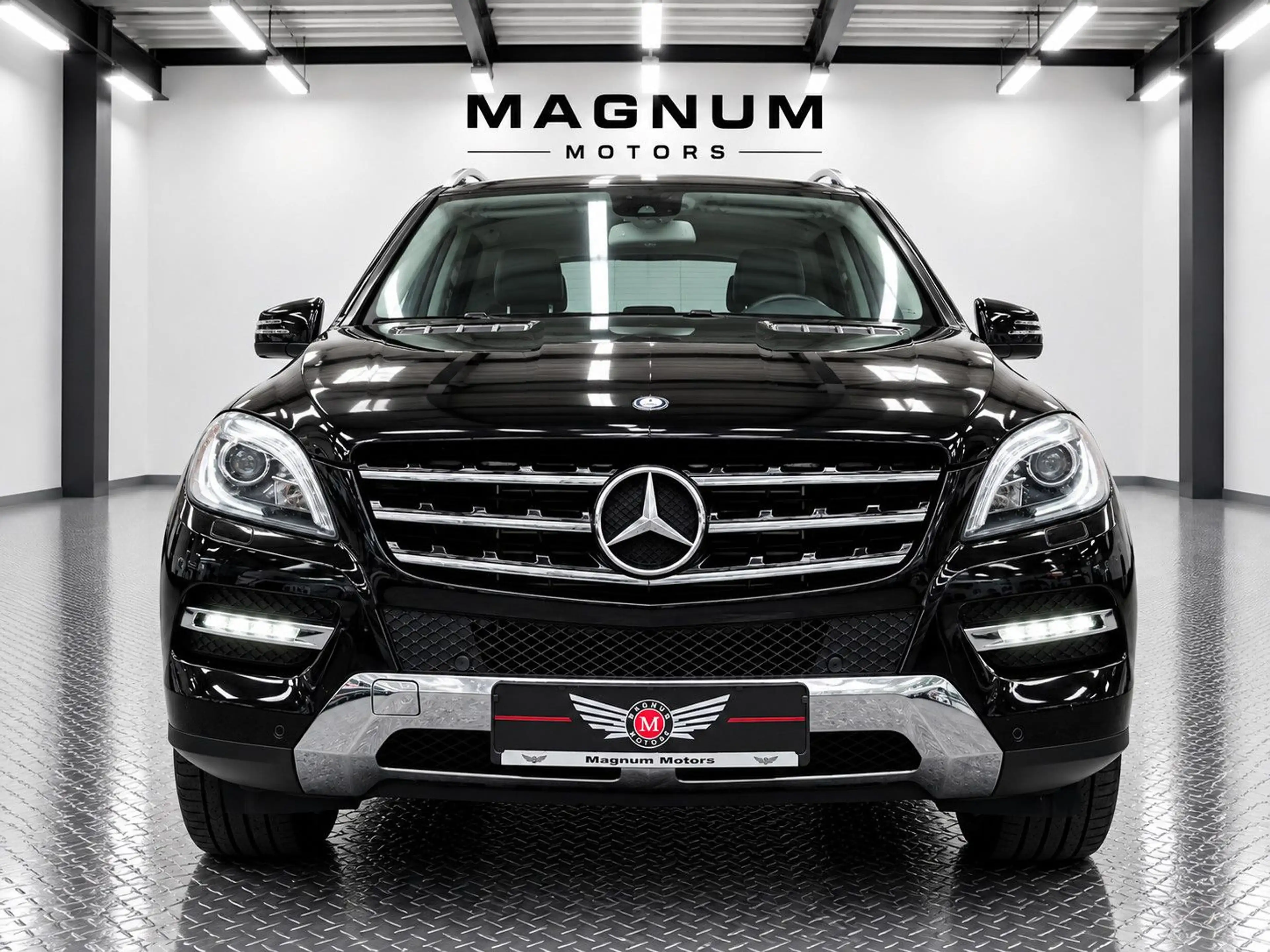 Mercedes-Benz ML 250 ML250 4-MATIC BT *Navi*Leder*AHK*8x Bereift* — photo 8