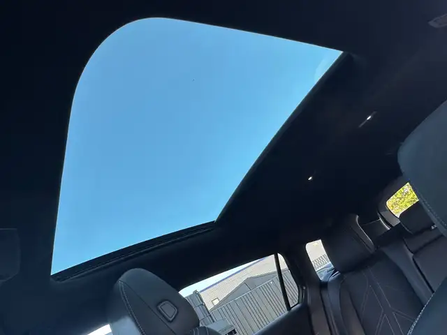 Opel Astra view 12