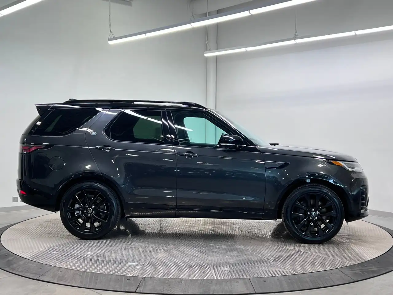 Land Rover Discovery снимка Land Rover Discovery