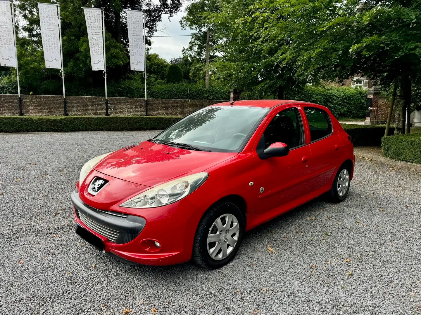 Peugeot 206 206+ 1.1i Generation Airco Euro5 60pk Rosso - 1