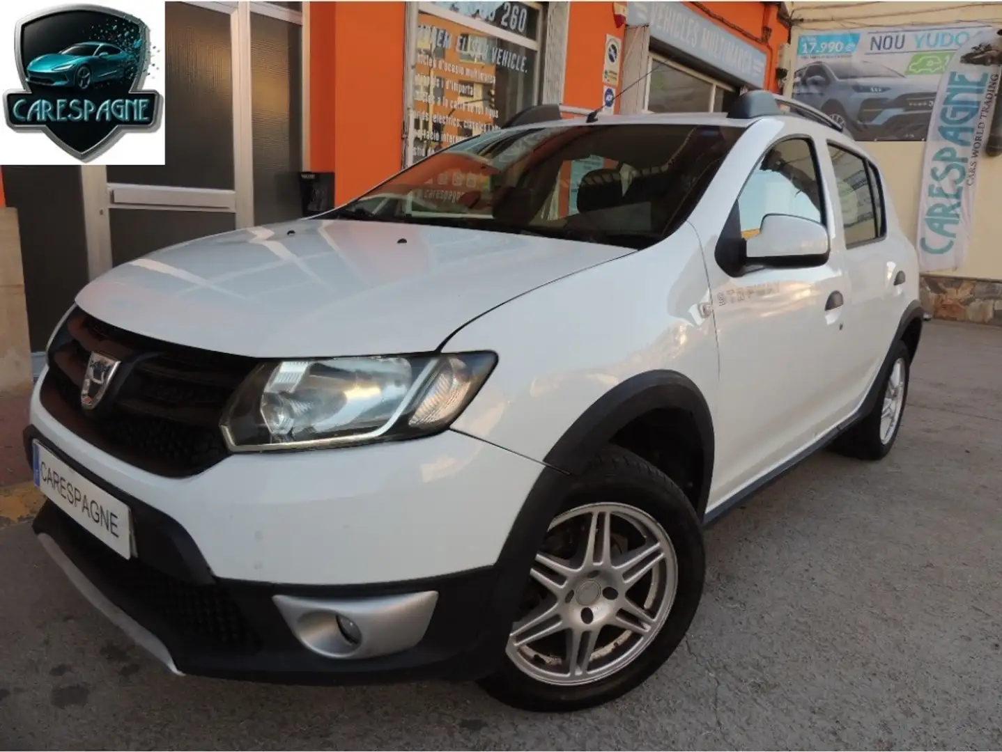 Dacia Sandero 0.9 TCE Stepway 90 Blanco - 1