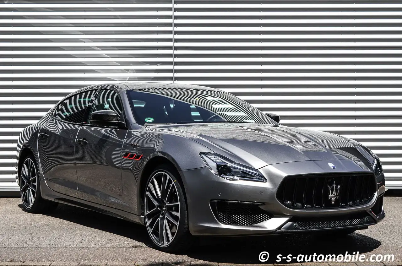 Maserati Quattroporte 2022