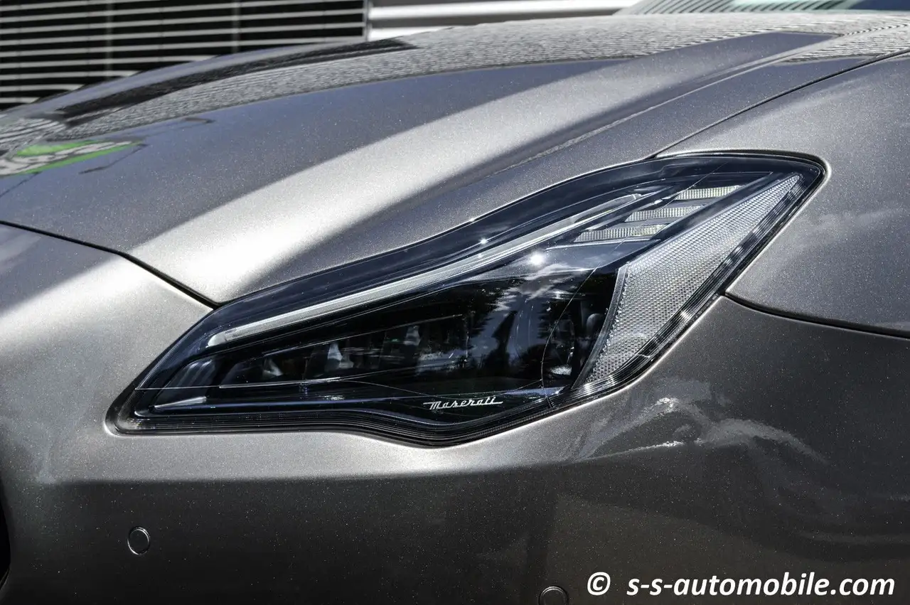 Maserati Quattroporte 2022