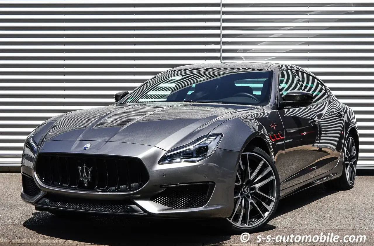 Maserati Quattroporte 2022