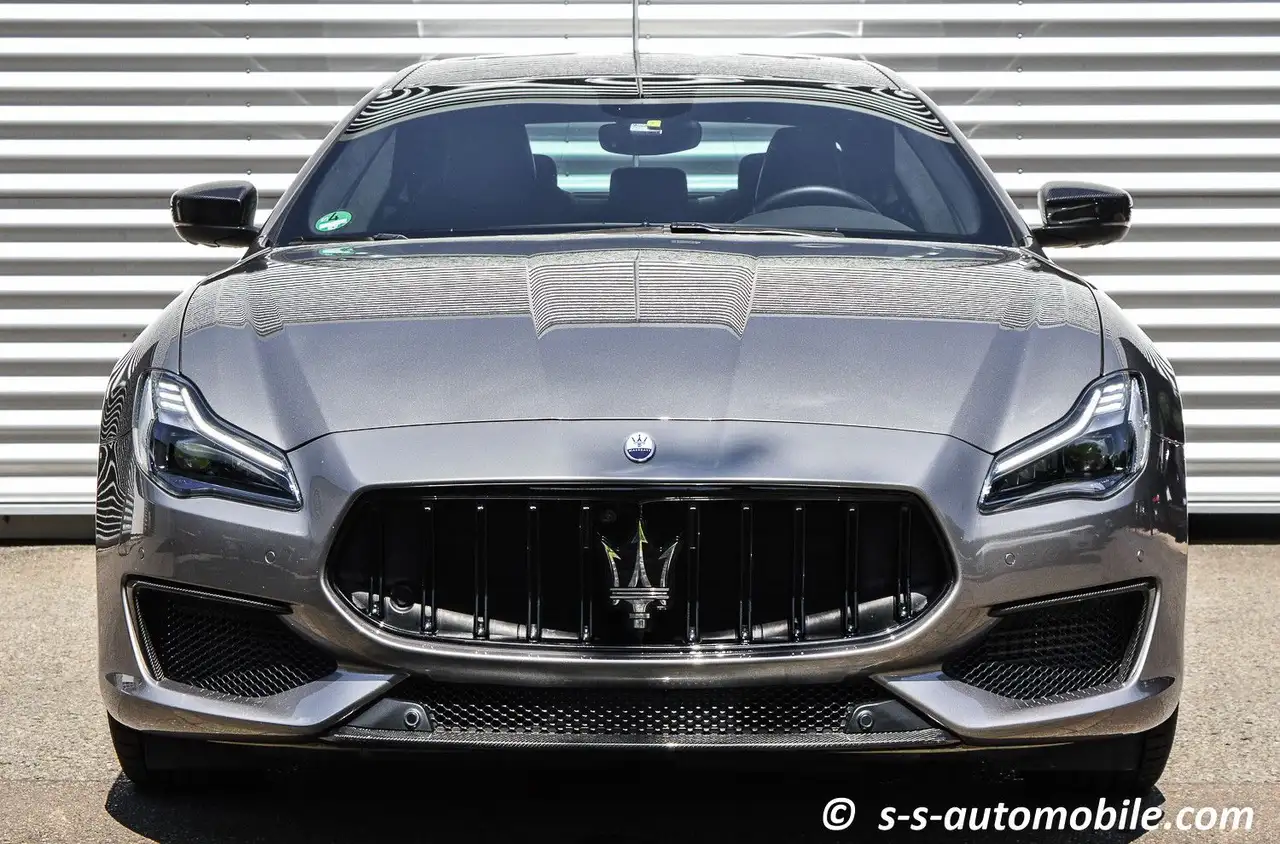Maserati Quattroporte 2022