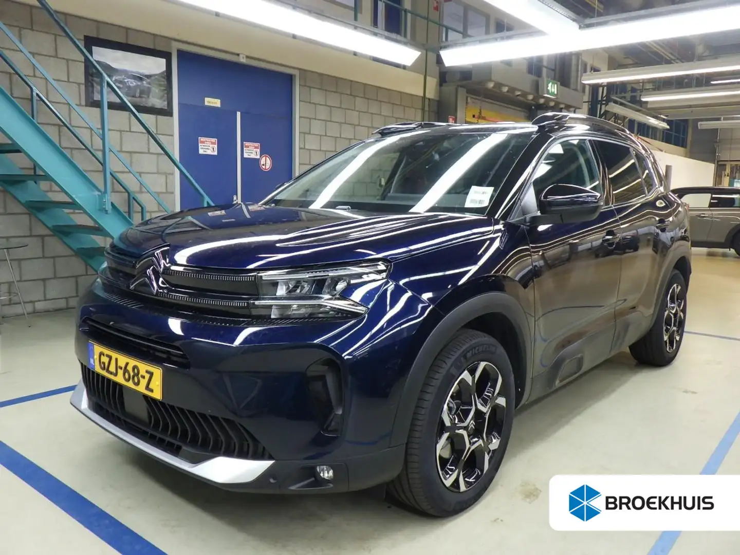 Citroen C5 Aircross 1.2 Hybrid 136 Max Verwacht !! | Navigatie | Achte Blauw - 1