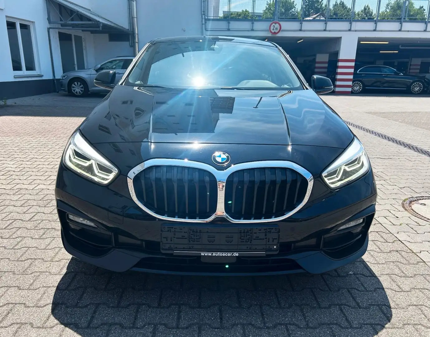BMW 120 Baureihe 1 Lim. 120 d Sport Line LED/1HALTER Negro - 2