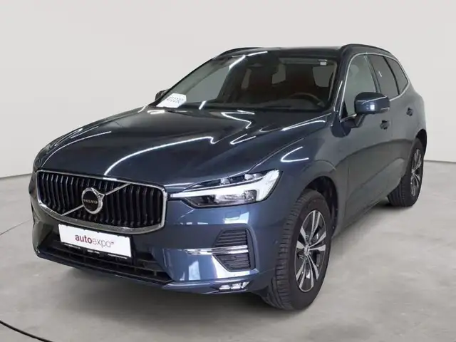 Volvo XC60 view 2