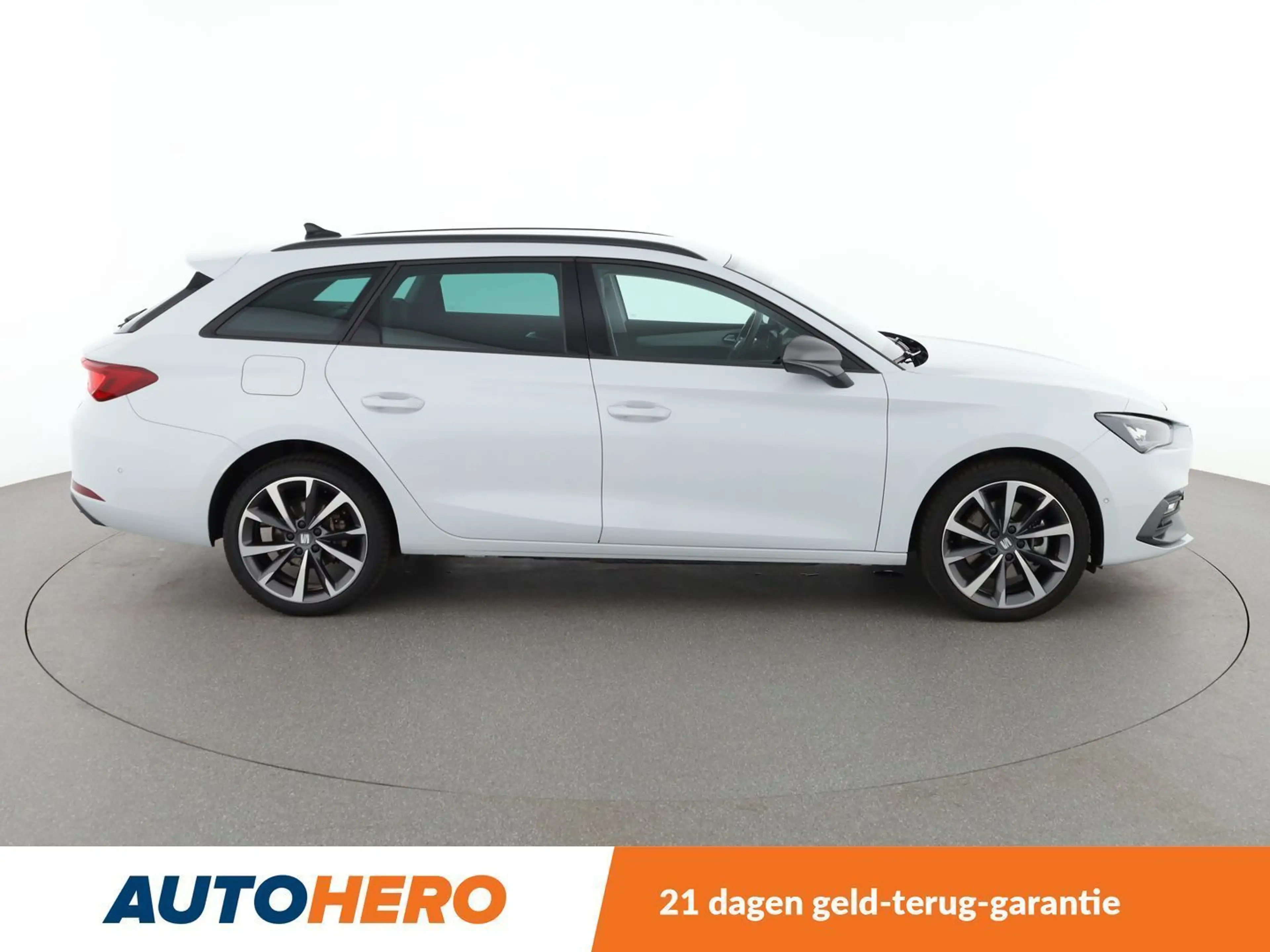 SEAT Leon e-Hybrid 1.4 TSI e-HYBRID FR — photo 7