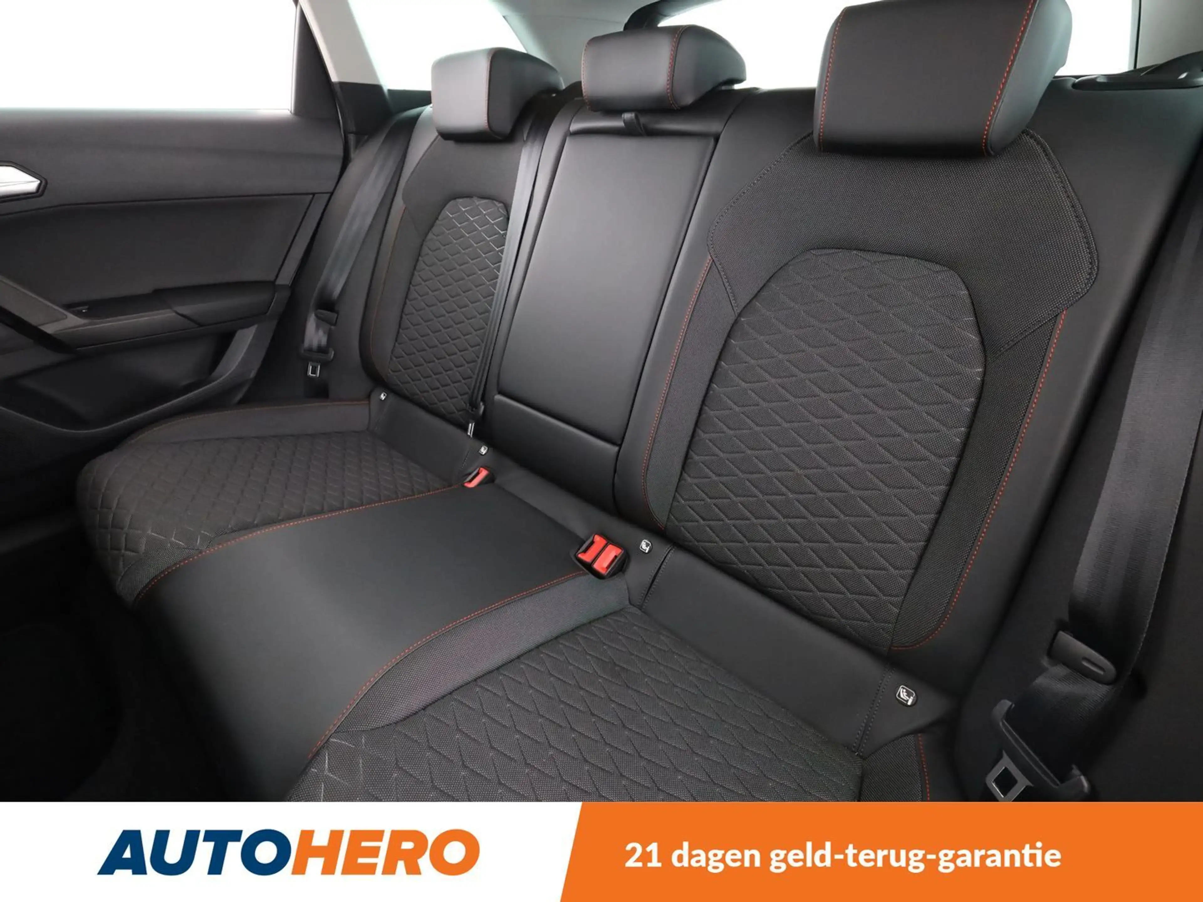 SEAT Leon e-Hybrid 1.4 TSI e-HYBRID FR — photo 14