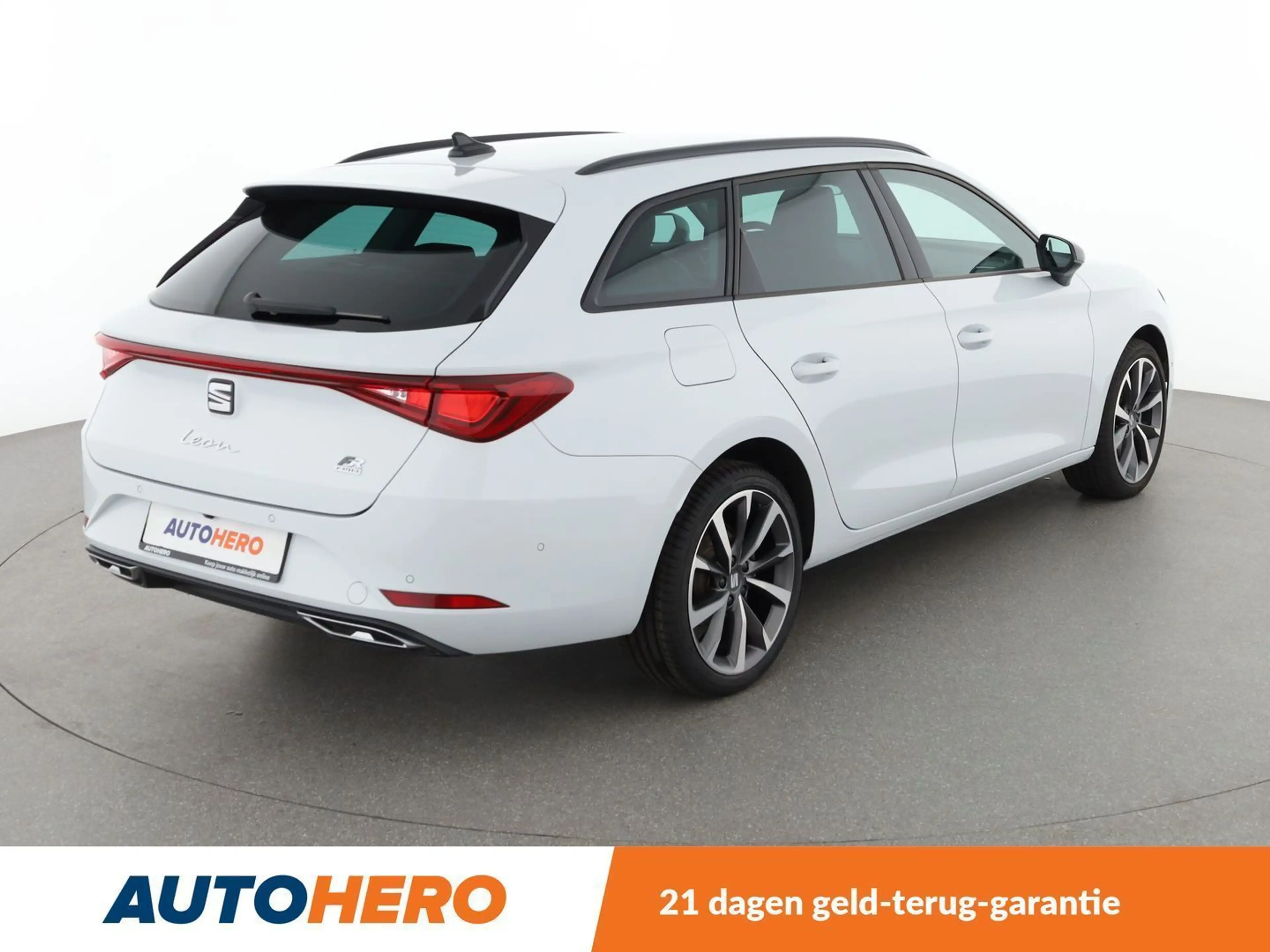 SEAT Leon e-Hybrid 1.4 TSI e-HYBRID FR — photo 6