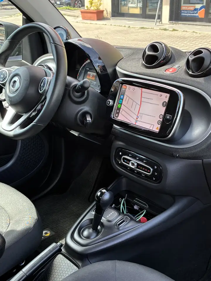 smart forTwo 2021 — фото 10