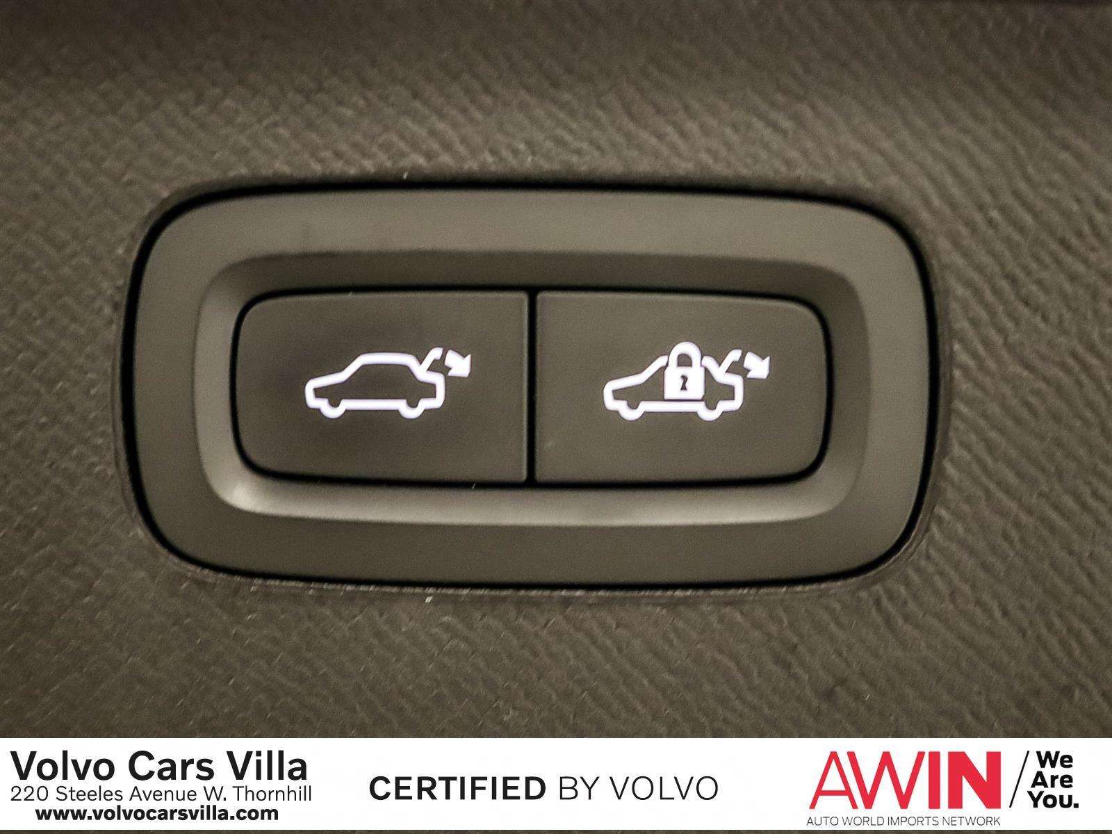 2024 Volvo XC90 T8 eAWD PHEV Plus Bright Theme 7-Seater thumb 19