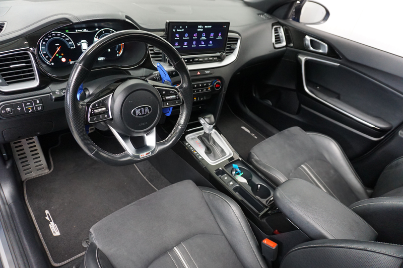 Kia Ceed SW / cee'd SW Sportswagon 1.6 CRDi MHEV GT-PlusLine. AUTOMAAT! B — photo 2