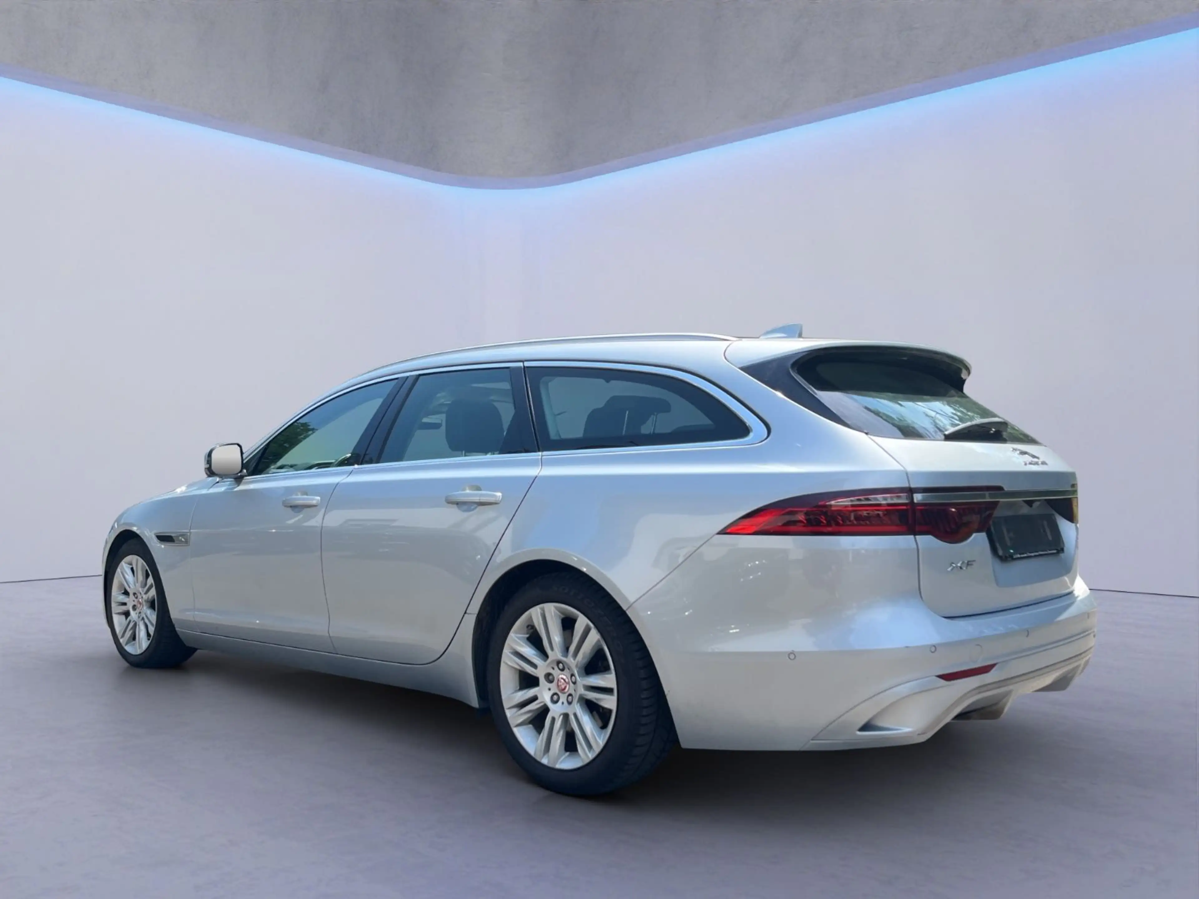 Jaguar XF Sportbrake Leder/Pano+SHD/SHZ/Kamera+2xPDC+++ — photo 2