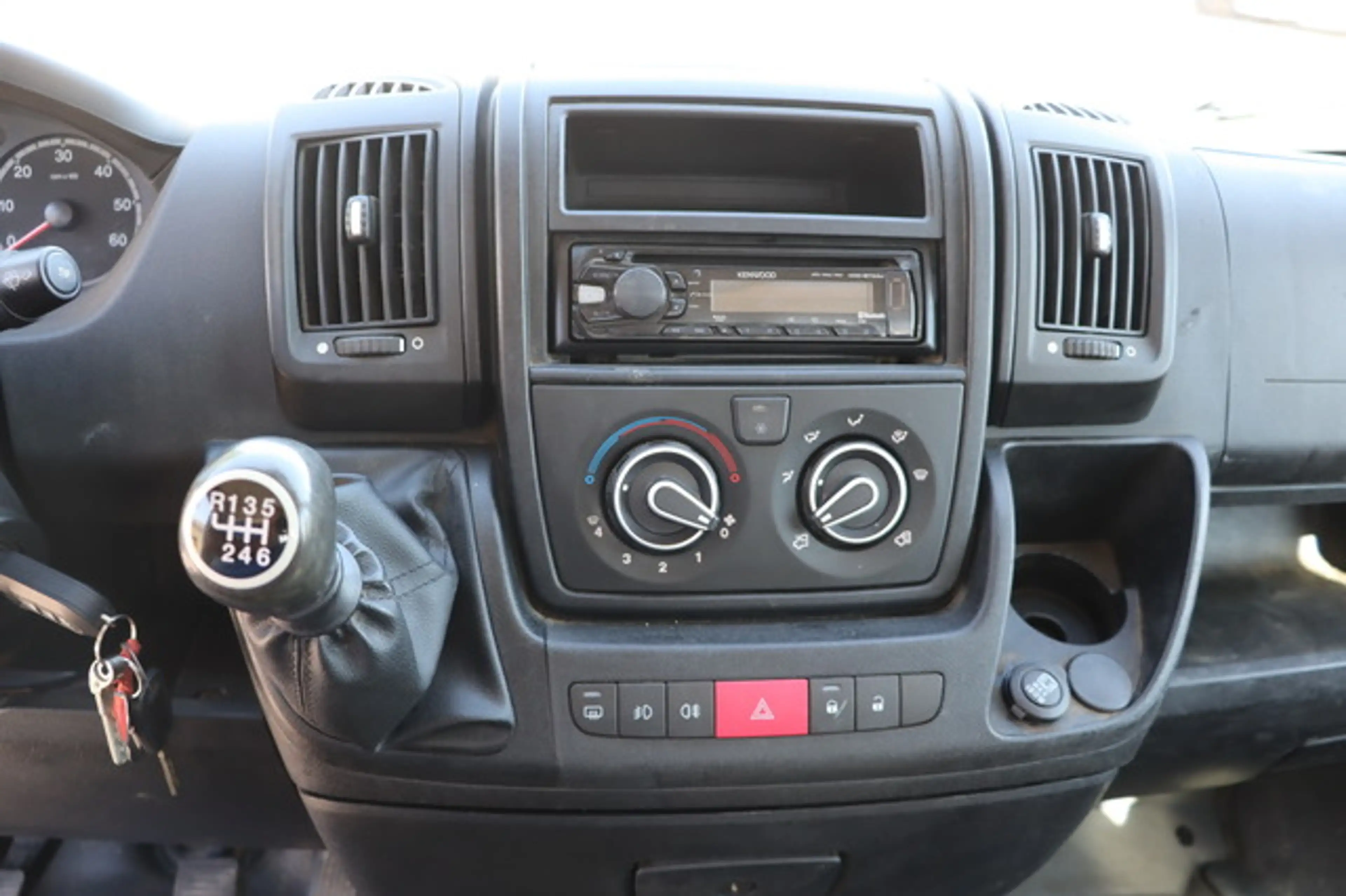 Peugeot Boxer 2.2 HDi  Pritsche lang * HU/AU neu — photo 15