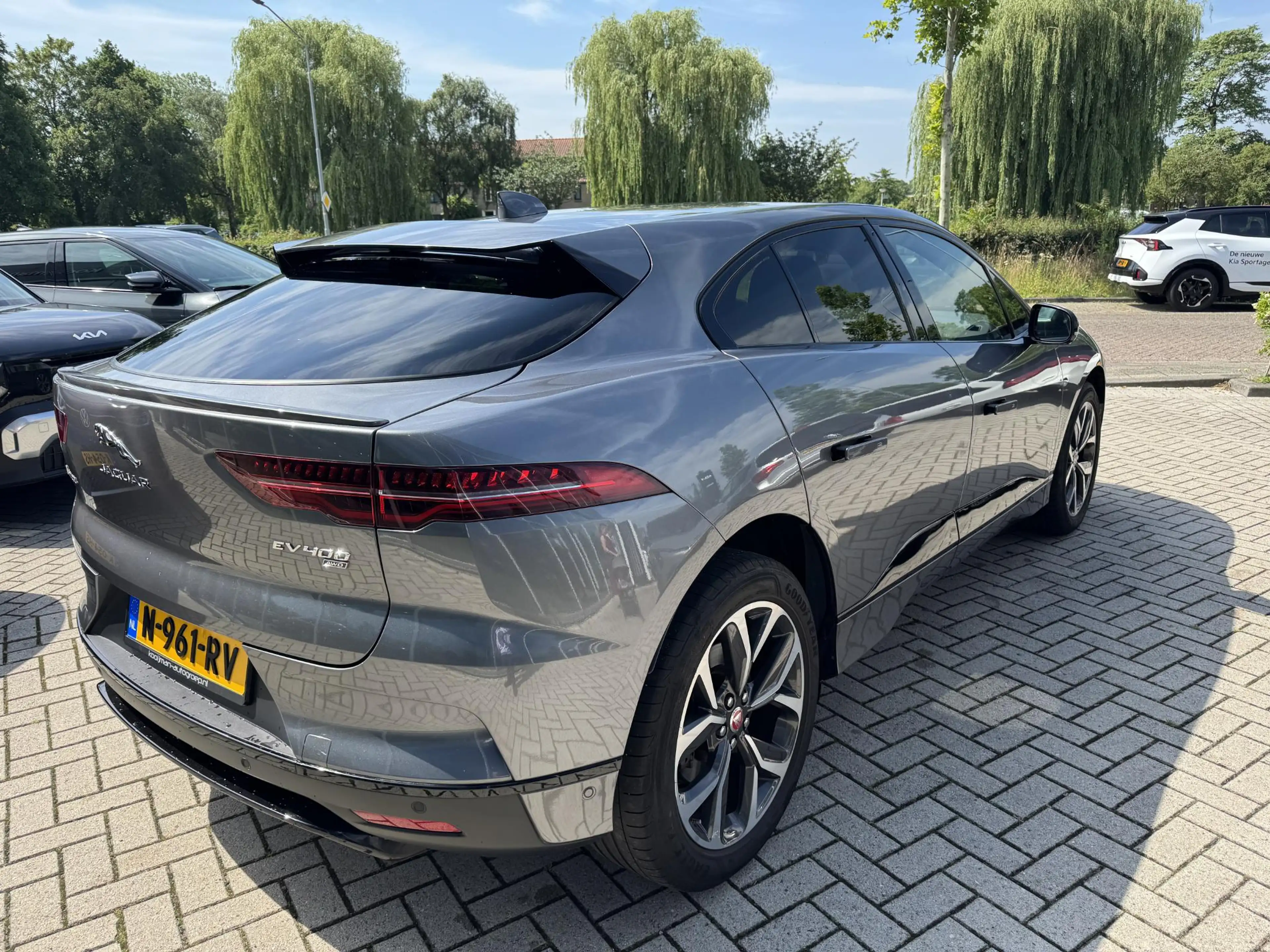 Jaguar I-Pace EV400 HSE 90 kWh — photo 6