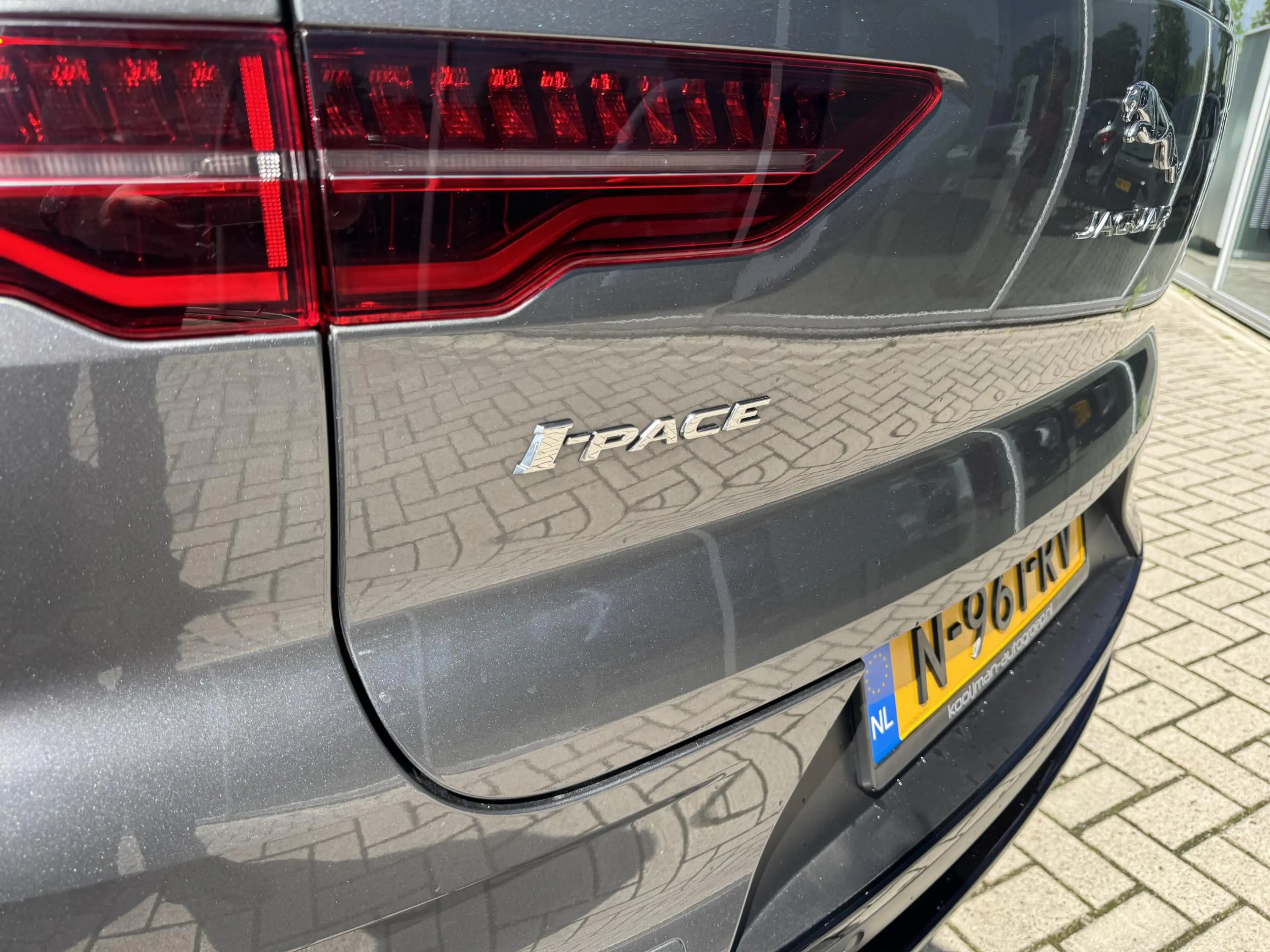 Jaguar I-Pace EV400 HSE 90 kWh — photo 7