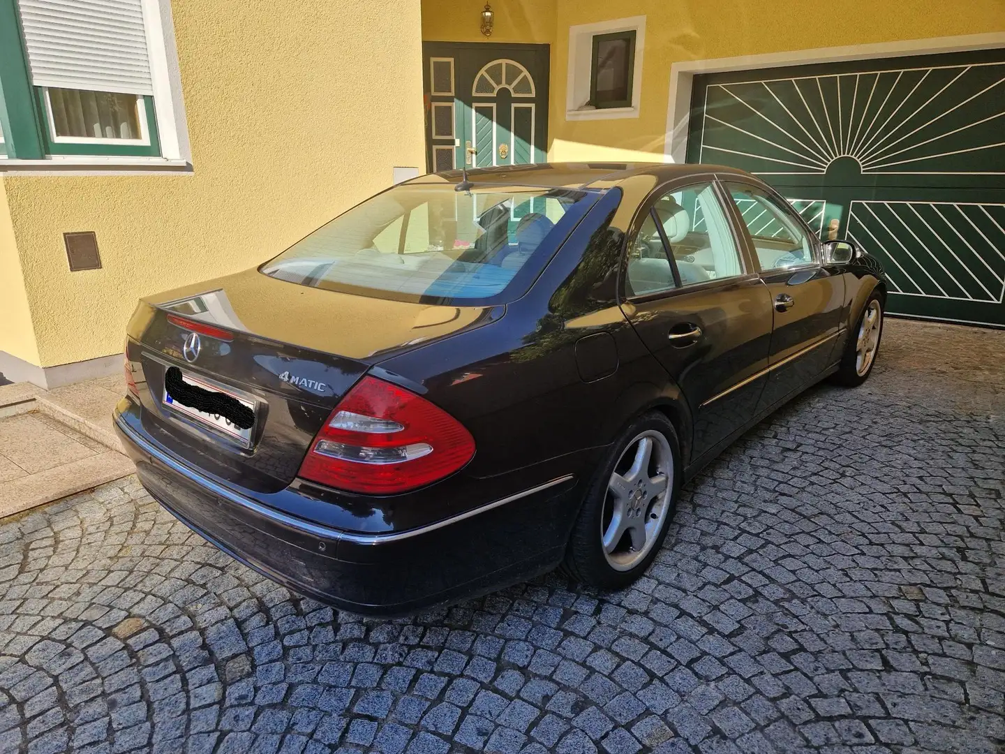 Mercedes-Benz E 320 E 320 Aut. Negru - 1