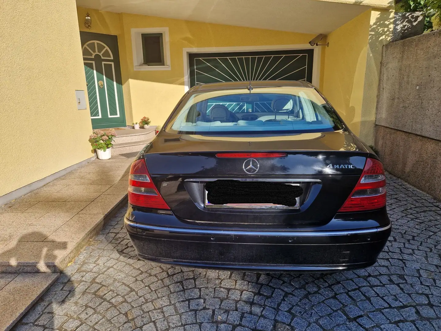 Mercedes-Benz E 320 E 320 Aut. Negru - 2